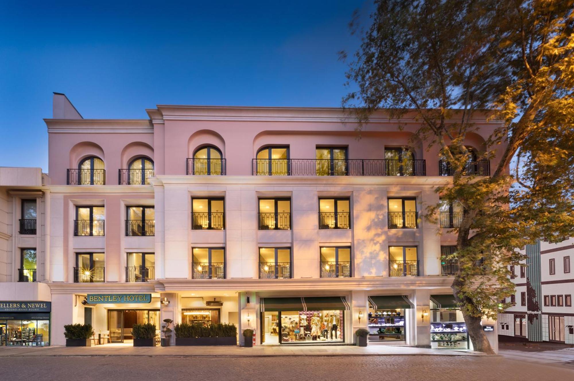 Bentley Hotel Old City-Special Class Istanbul Exterior photo The Hotel's exterior